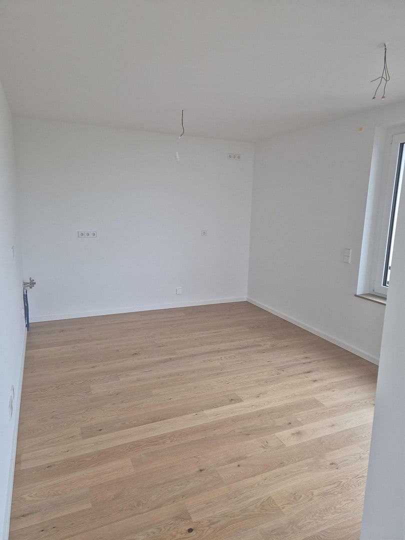 Prenájom bytu 3-izbový 67 m², Gämsenbergstraße 10, Gerlingen, Bádensko-Wurttembersko Prenájom bytu 3-izbový 67 m², Gämsenbergstraße 10, Gerlingen, Bádensko-Wurttembersko