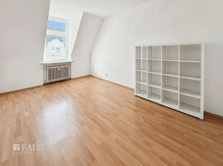 Prenájom bytu 4-izbový 75 m², Wiescherstraße 9, Wuppertal, Severné Porýnie - Westfálsko Prenájom bytu 4-izbový 75 m², Wiescherstraße 9, Wuppertal, Severné Porýnie - Westfálsko