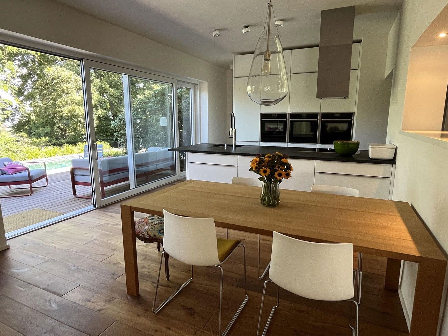 Predaj domu 210 m², pozemek 1.240 m², Königswinter, Severné Porýnie - Westfálsko Predaj domu 210 m², pozemek 1.240 m², Königswinter, Severné Porýnie - Westfálsko