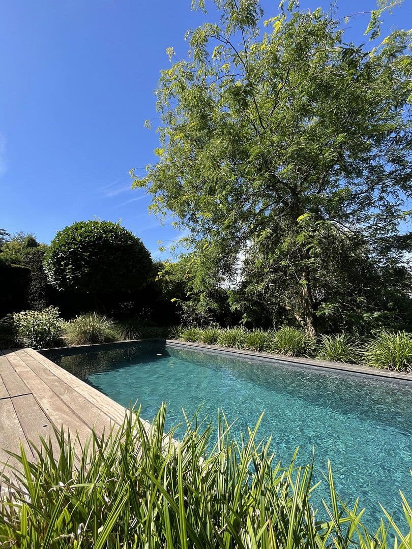 Predaj domu 210 m², pozemek 1.240 m², Königswinter, Severné Porýnie - Westfálsko Predaj domu 210 m², pozemek 1.240 m², Königswinter, Severné Porýnie - Westfálsko