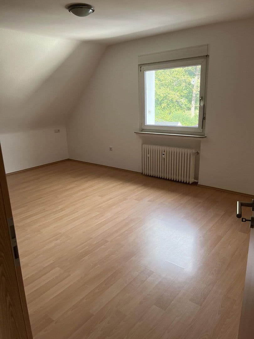 Prenájom bytu 4-izbový 77 m², Beseler Str. 20, Gummersbach, Severné Porýnie - Westfálsko Prenájom bytu 4-izbový 77 m², Beseler Str. 20, Gummersbach, Severné Porýnie - Westfálsko