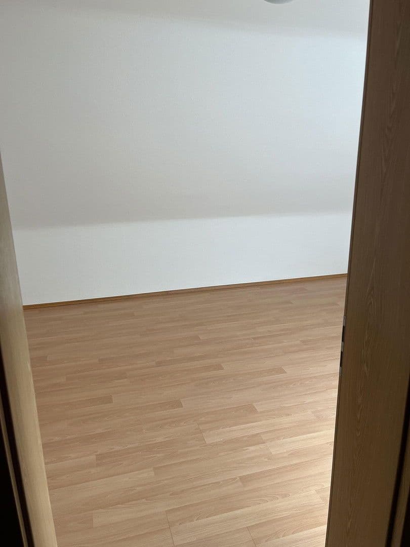 Prenájom bytu 4-izbový 77 m², Beseler Str. 20, Gummersbach, Severné Porýnie - Westfálsko Prenájom bytu 4-izbový 77 m², Beseler Str. 20, Gummersbach, Severné Porýnie - Westfálsko