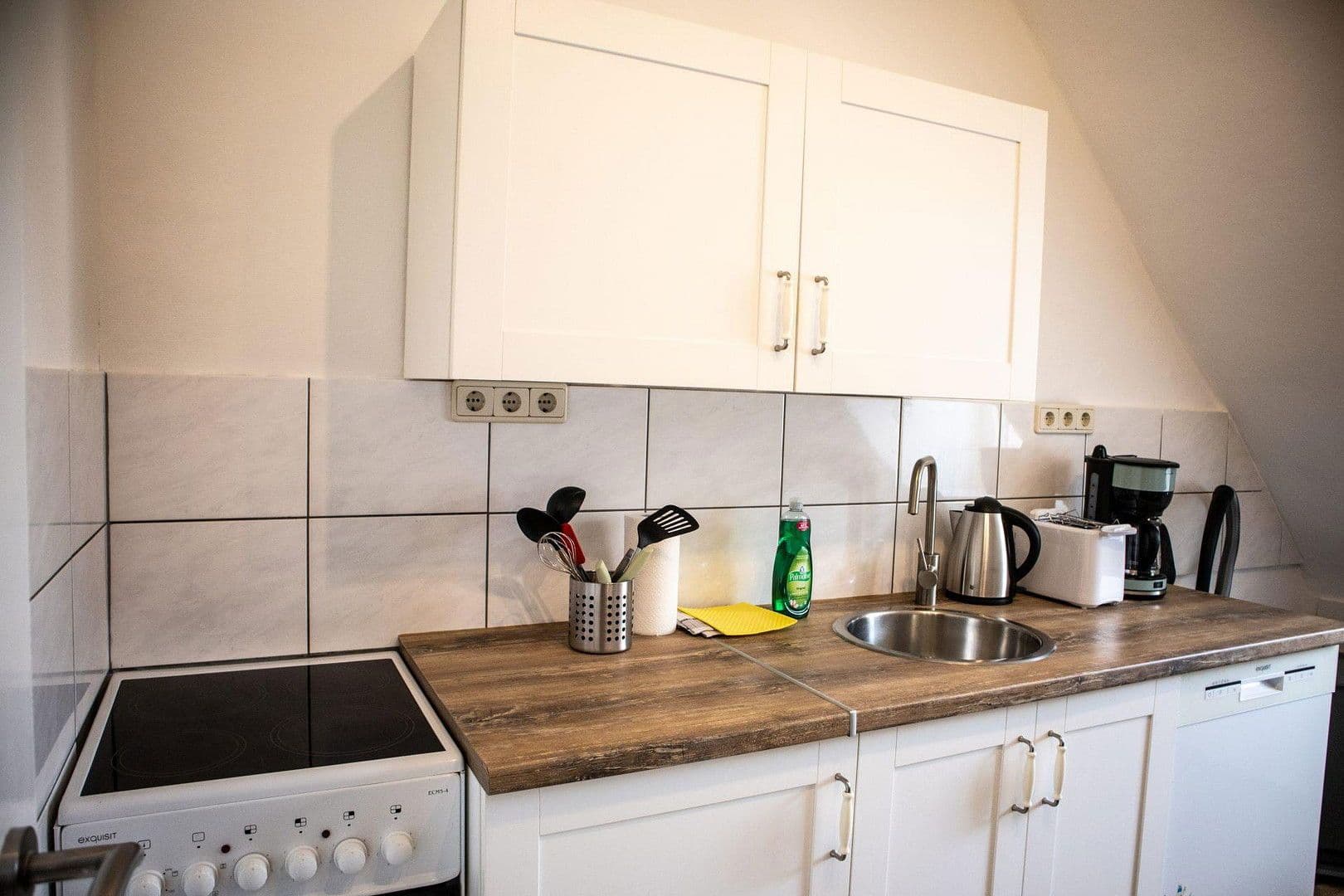 Prenájom bytu 1-izbový 44 m², Neue Straße 6, Laatzen, Dolné Sasko Prenájom bytu 1-izbový 44 m², Neue Straße 6, Laatzen, Dolné Sasko