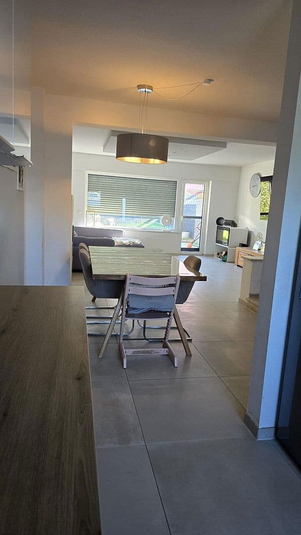 Predaj domu 147 m², pozemek 194 m², Swisttal, Severné Porýnie - Westfálsko Predaj domu 147 m², pozemek 194 m², Swisttal, Severné Porýnie - Westfálsko