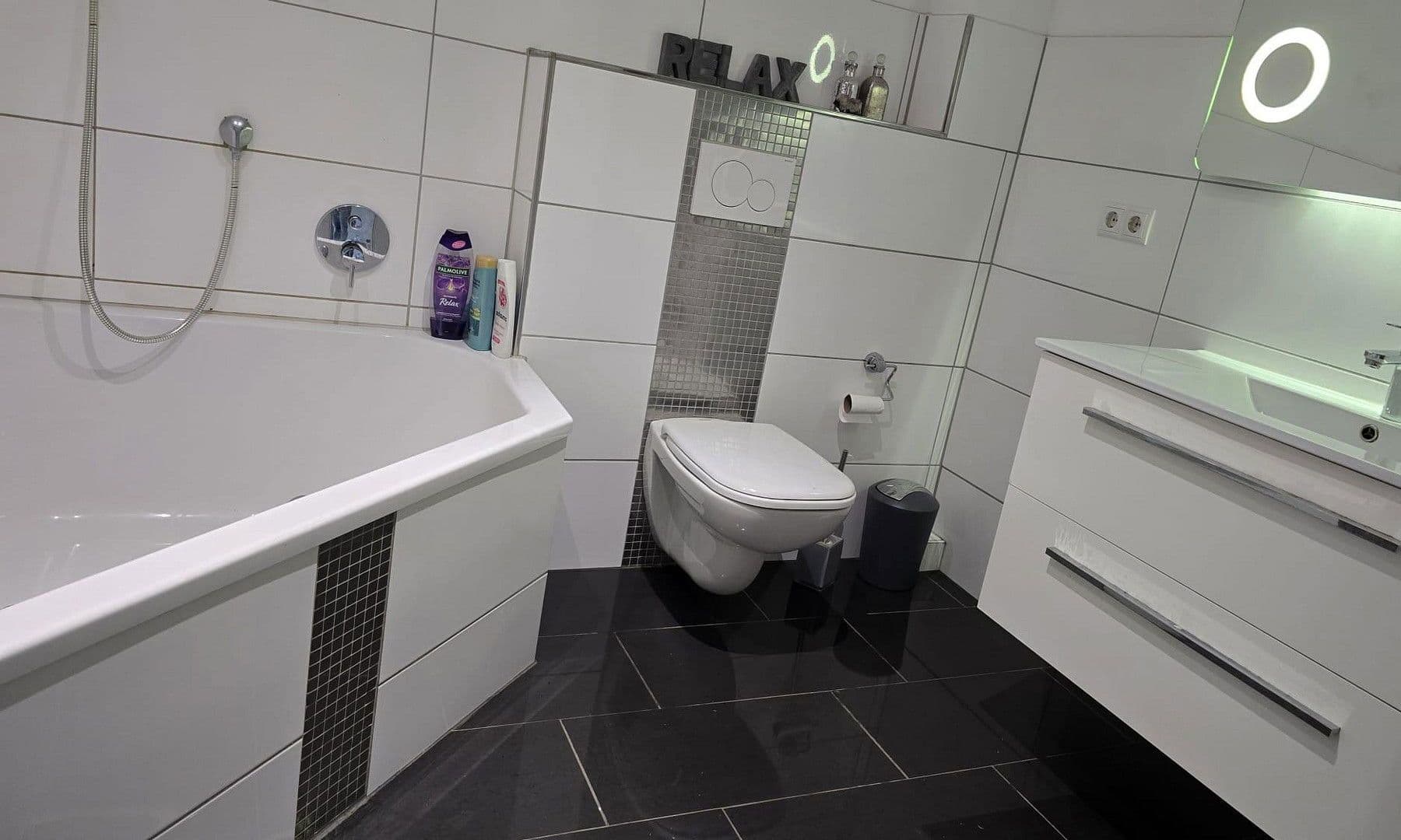 Predaj domu 147 m², pozemek 194 m², Swisttal, Severné Porýnie - Westfálsko Predaj domu 147 m², pozemek 194 m², Swisttal, Severné Porýnie - Westfálsko