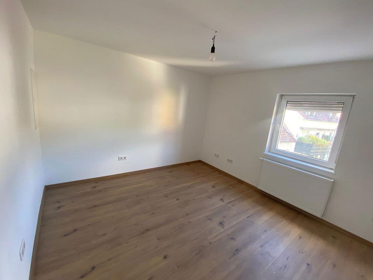 Prenájom bytu 2-izbový 56 m², Würzburg, Bavorsko Prenájom bytu 2-izbový 56 m², Würzburg, Bavorsko