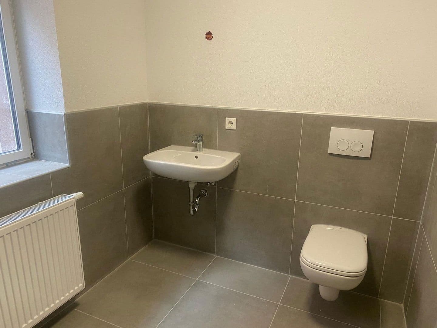 Prenájom bytu 2-izbový 56 m², Würzburg, Bavorsko Prenájom bytu 2-izbový 56 m², Würzburg, Bavorsko