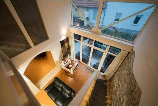 Prenájom bytu 4-izbový 145 m², Alzey, Porýnie-Falcko Prenájom bytu 4-izbový 145 m², Alzey, Porýnie-Falcko