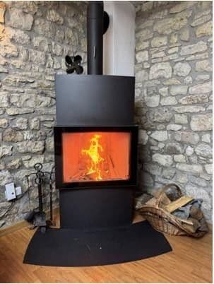 Prenájom bytu 4-izbový 145 m², Alzey, Porýnie-Falcko Prenájom bytu 4-izbový 145 m², Alzey, Porýnie-Falcko