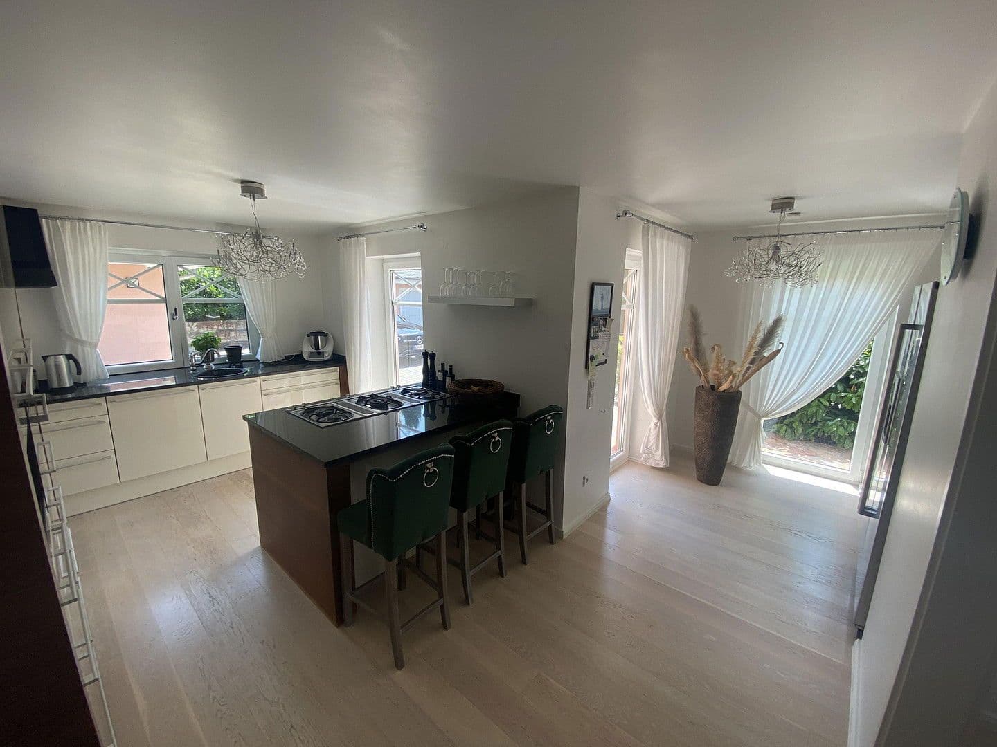 Predaj domu 300 m², pozemek 906 m², Hechingen, Bádensko-Wurttembersko Predaj domu 300 m², pozemek 906 m², Hechingen, Bádensko-Wurttembersko