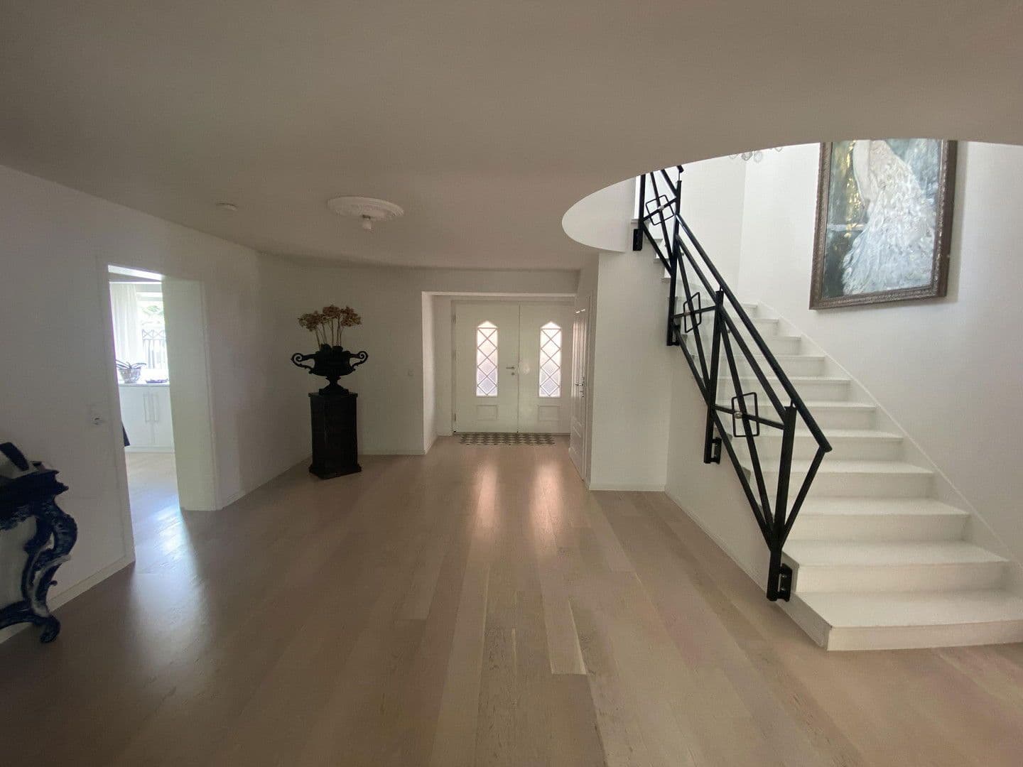 Predaj domu 300 m², pozemek 906 m², Hechingen, Bádensko-Wurttembersko Predaj domu 300 m², pozemek 906 m², Hechingen, Bádensko-Wurttembersko