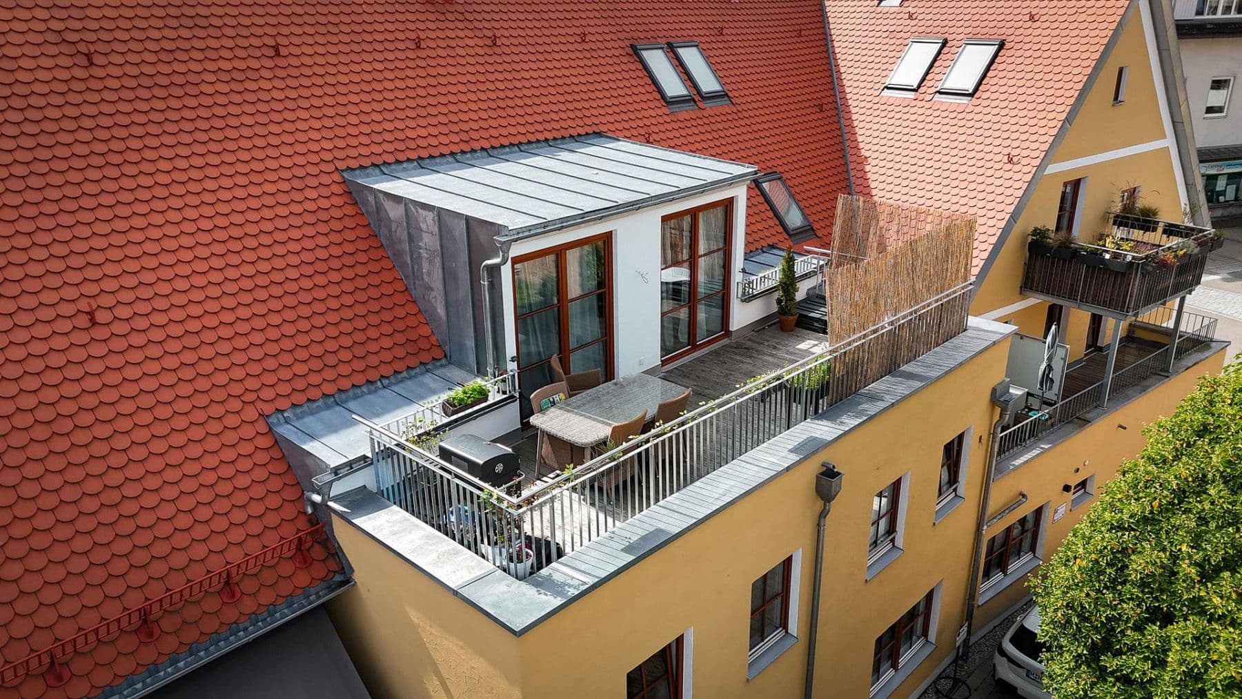 Prenájom bytu 4-izbový 146 m², Marktplatz 3+4, Markt Indersdorf, Bavorsko Prenájom bytu 4-izbový 146 m², Marktplatz 3+4, Markt Indersdorf, Bavorsko