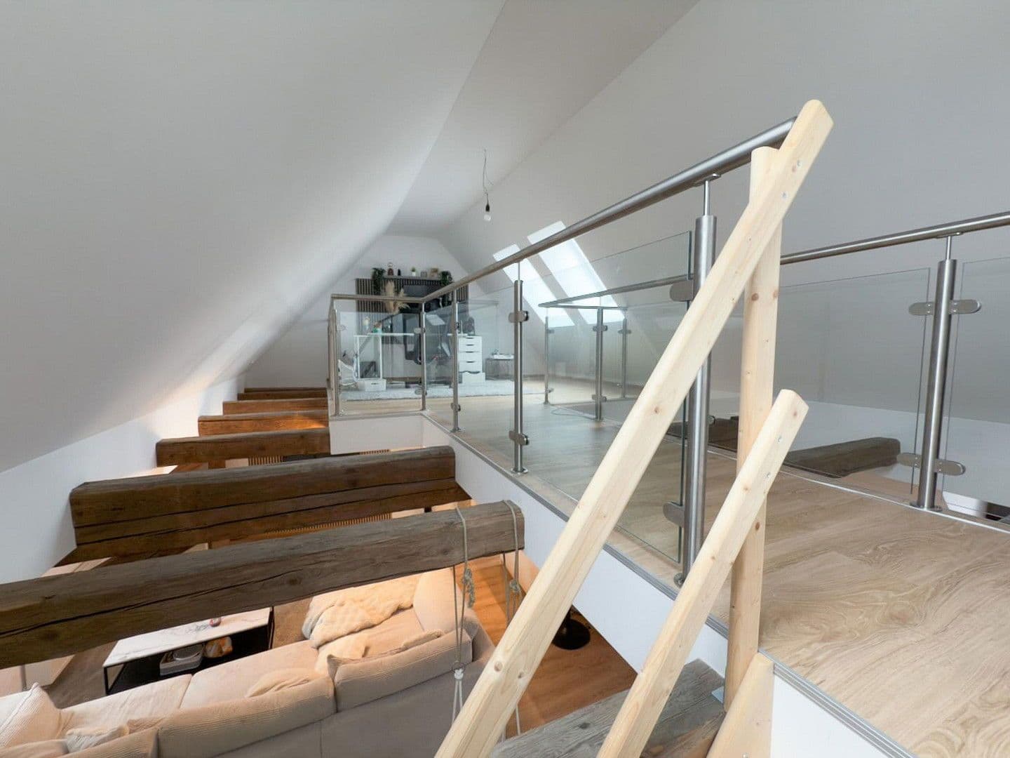 Prenájom bytu 4-izbový 146 m², Marktplatz 3+4, Markt Indersdorf, Bavorsko Prenájom bytu 4-izbový 146 m², Marktplatz 3+4, Markt Indersdorf, Bavorsko