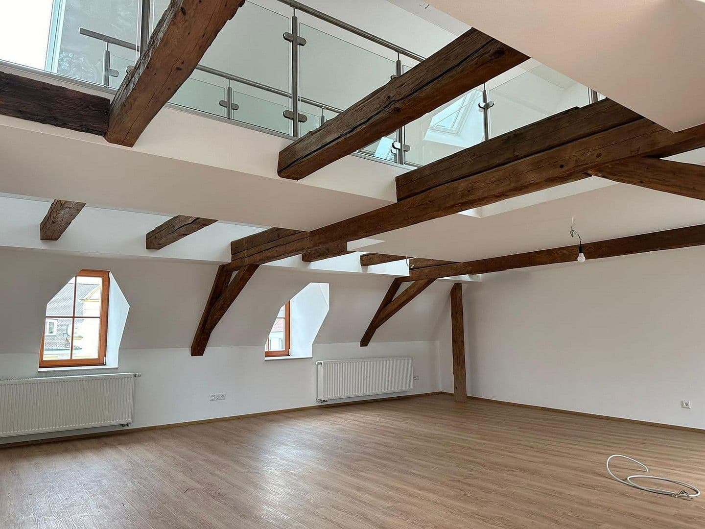 Prenájom bytu 4-izbový 146 m², Marktplatz 3+4, Markt Indersdorf, Bavorsko Prenájom bytu 4-izbový 146 m², Marktplatz 3+4, Markt Indersdorf, Bavorsko