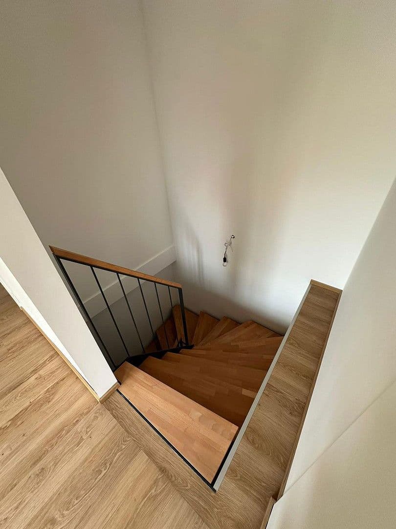 Prenájom bytu 4-izbový 146 m², Marktplatz 3+4, Markt Indersdorf, Bavorsko Prenájom bytu 4-izbový 146 m², Marktplatz 3+4, Markt Indersdorf, Bavorsko