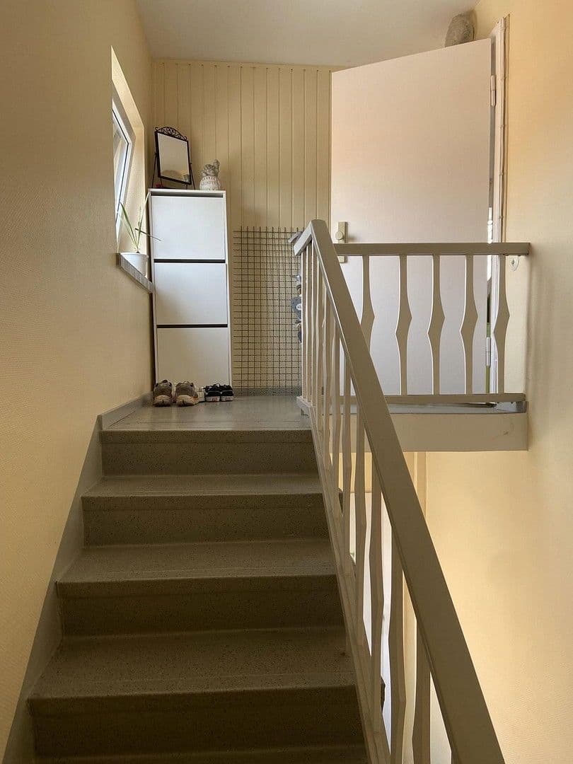 Prenájom bytu 2-izbový 43 m², Milanstr. 85, Hannover, Dolné Sasko Prenájom bytu 2-izbový 43 m², Milanstr. 85, Hannover, Dolné Sasko