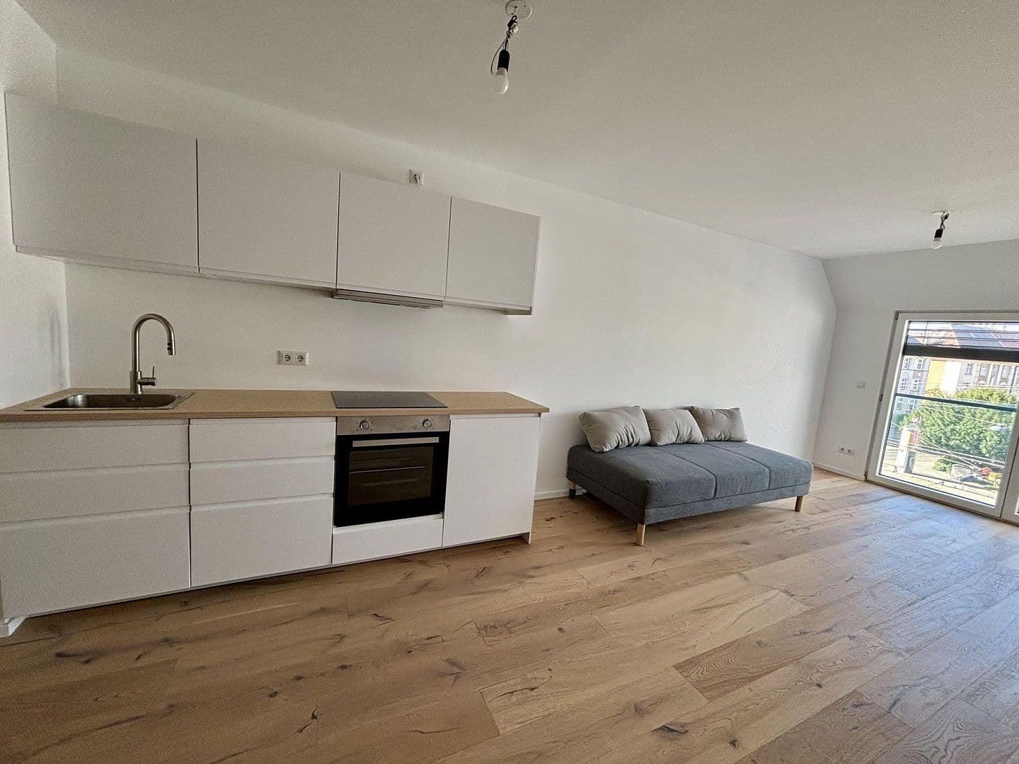 Prenájom bytu 1-izbový 32 m², Feldkellergasse 16, Wien, Viedeň Prenájom bytu 1-izbový 32 m², Feldkellergasse 16, Wien, Viedeň