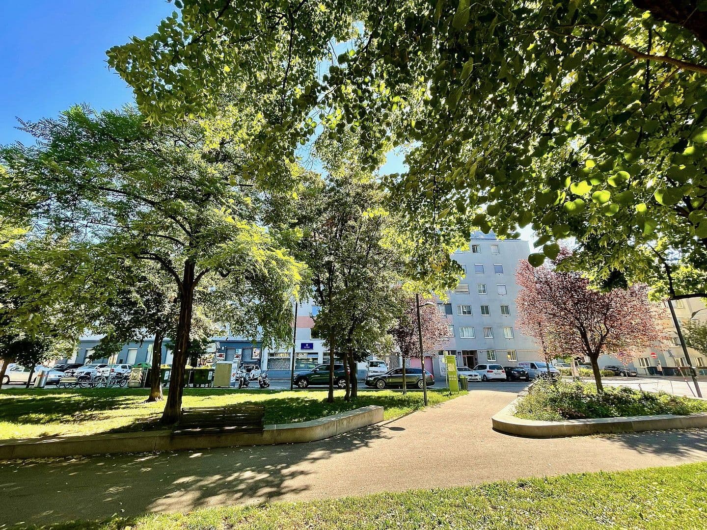Prenájom bytu 5-izbový 101 m², Johann Nepomuk Berger Platz 4/10, Wien, Viedeň Prenájom bytu 5-izbový 101 m², Johann Nepomuk Berger Platz 4/10, Wien, Viedeň