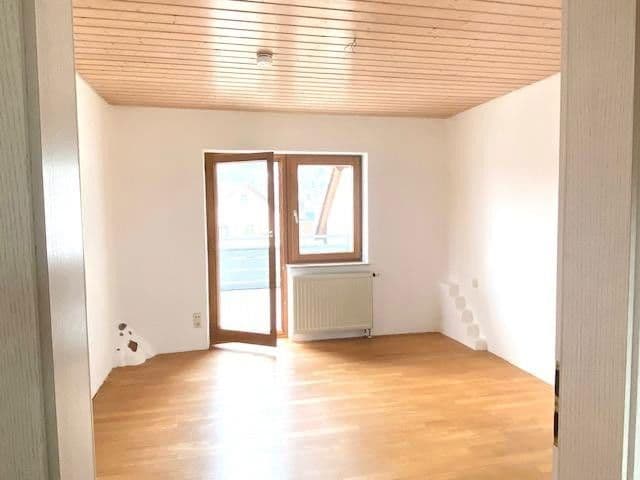 Predaj bytu 4-izbový 92 m², Herbrechtingen, Bádensko-Wurttembersko Predaj bytu 4-izbový 92 m², Herbrechtingen, Bádensko-Wurttembersko