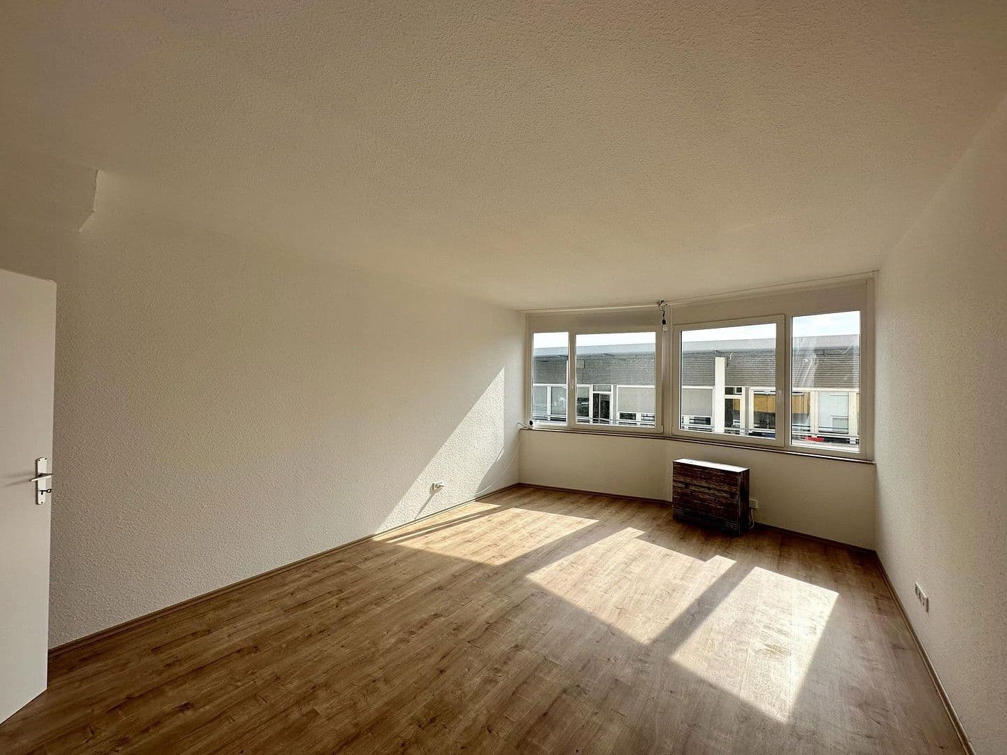 Predaj bytu 1-izbový 28 m², Rhöndorfer Straße 8, Köln, Severné Porýnie - Westfálsko Predaj bytu 1-izbový 28 m², Rhöndorfer Straße 8, Köln, Severné Porýnie - Westfálsko