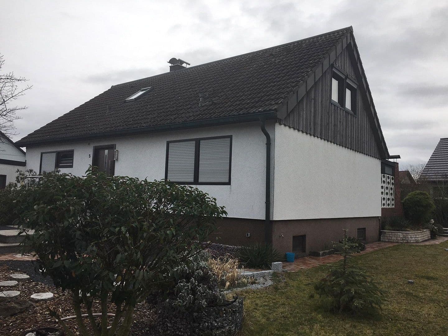 Predaj domu 170 m², pozemek 630 m², Triftstrasse 3, Pyrbaum, Bavorsko Predaj domu 170 m², pozemek 630 m², Triftstrasse 3, Pyrbaum, Bavorsko