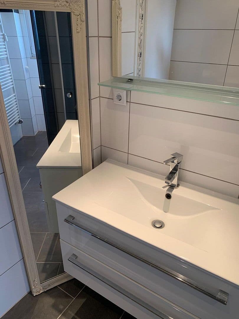 Prenájom bytu 3-izbový 85 m², Am Emmersberg 43, Saarbrücken, Sársko Prenájom bytu 3-izbový 85 m², Am Emmersberg 43, Saarbrücken, Sársko