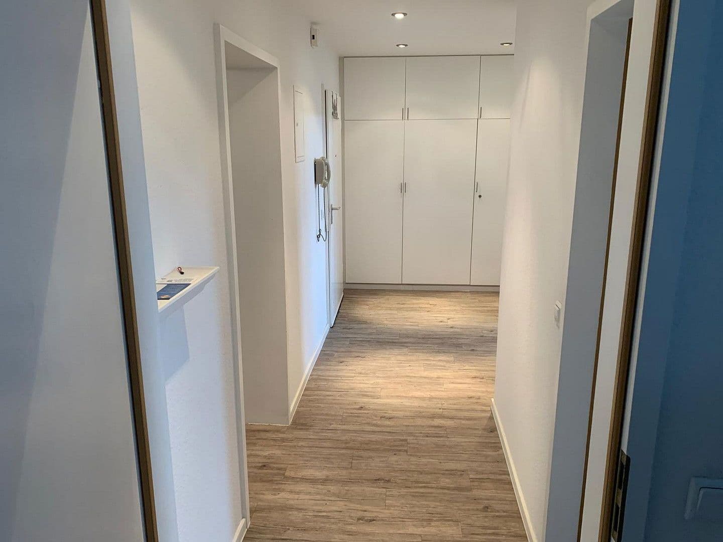 Prenájom bytu 3-izbový 85 m², Am Emmersberg 43, Saarbrücken, Sársko Prenájom bytu 3-izbový 85 m², Am Emmersberg 43, Saarbrücken, Sársko