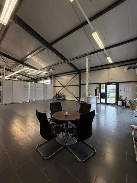 Predaj nebytového priestoru 1.482 m², Kornstr. 3, Hartheim am Rhein, Bádensko-Wurttembersko Predaj nebytového priestoru 1.482 m², Kornstr. 3, Hartheim am Rhein, Bádensko-Wurttembersko