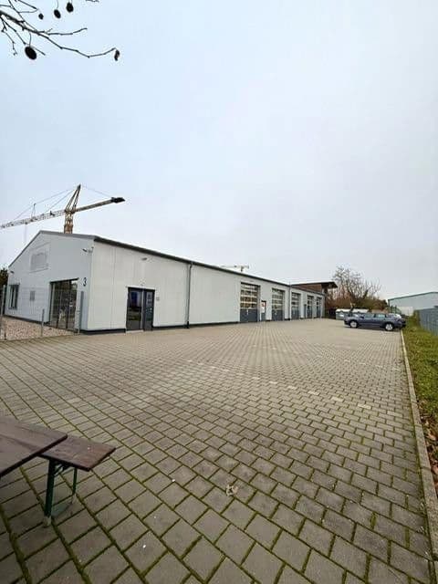 Predaj nebytového priestoru 1.482 m², Kornstr. 3, Hartheim am Rhein, Bádensko-Wurttembersko Predaj nebytového priestoru 1.482 m², Kornstr. 3, Hartheim am Rhein, Bádensko-Wurttembersko