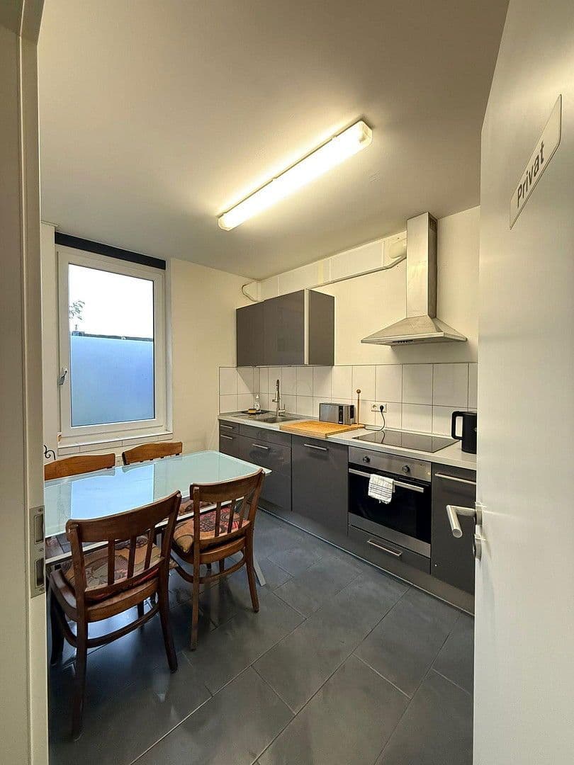 Predaj nebytového priestoru 1.482 m², Kornstr. 3, Hartheim am Rhein, Bádensko-Wurttembersko Predaj nebytového priestoru 1.482 m², Kornstr. 3, Hartheim am Rhein, Bádensko-Wurttembersko