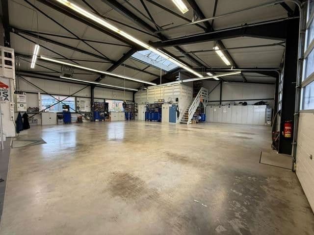 Predaj nebytového priestoru 1.482 m², Kornstr. 3, Hartheim am Rhein, Bádensko-Wurttembersko Predaj nebytového priestoru 1.482 m², Kornstr. 3, Hartheim am Rhein, Bádensko-Wurttembersko