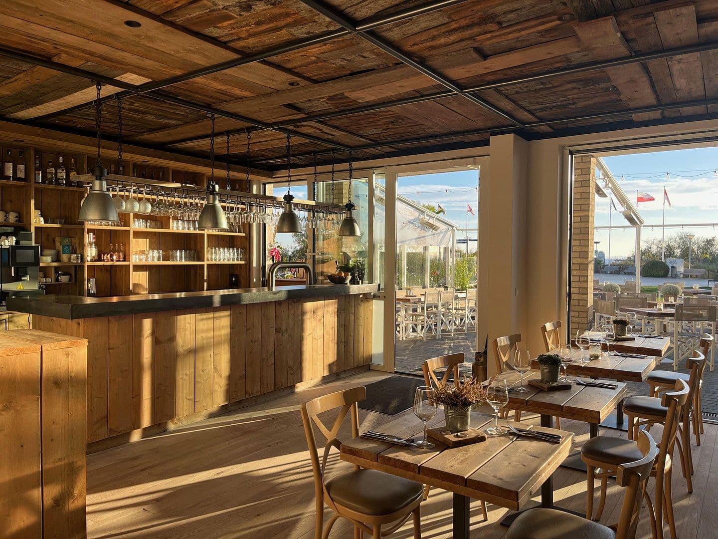 Prenájom nebytového priestoru 212 m², Neustadt in Holstein, Šlezvicko-Holštajnsko Prenájom nebytového priestoru 212 m², Neustadt in Holstein, Šlezvicko-Holštajnsko