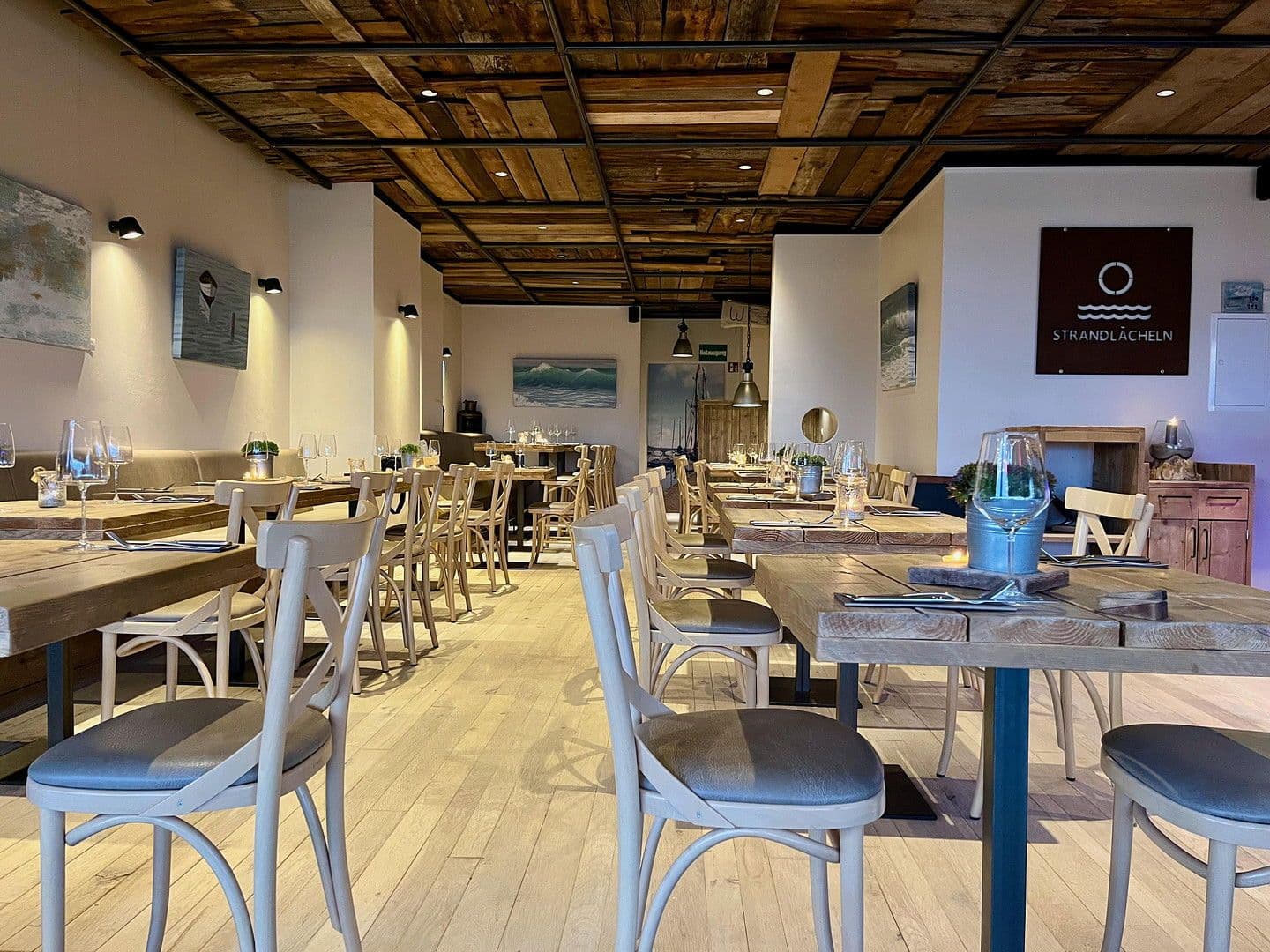 Prenájom nebytového priestoru 212 m², Neustadt in Holstein, Šlezvicko-Holštajnsko Prenájom nebytového priestoru 212 m², Neustadt in Holstein, Šlezvicko-Holštajnsko