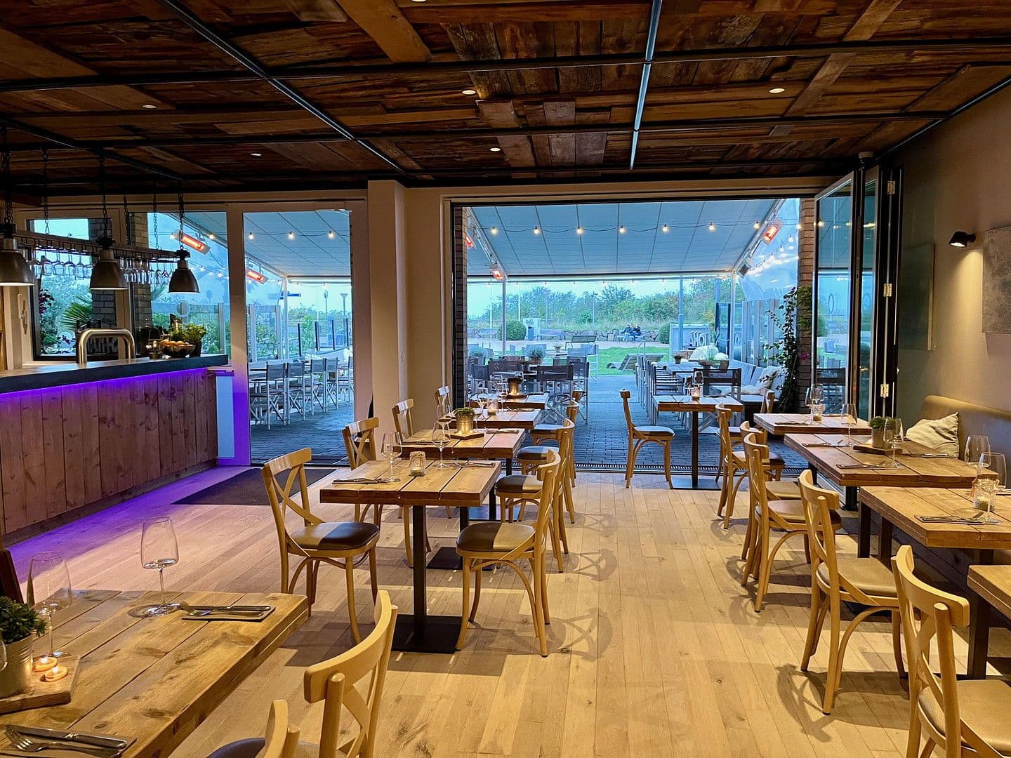 Prenájom nebytového priestoru 212 m², Neustadt in Holstein, Šlezvicko-Holštajnsko Prenájom nebytového priestoru 212 m², Neustadt in Holstein, Šlezvicko-Holštajnsko