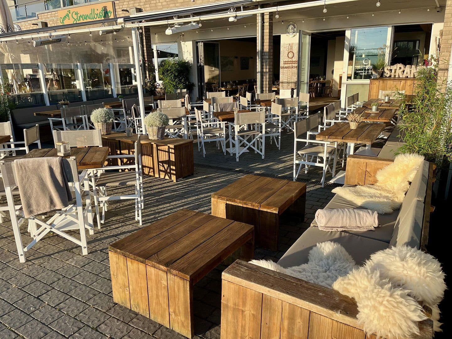 Prenájom nebytového priestoru 212 m², Neustadt in Holstein, Šlezvicko-Holštajnsko Prenájom nebytového priestoru 212 m², Neustadt in Holstein, Šlezvicko-Holštajnsko