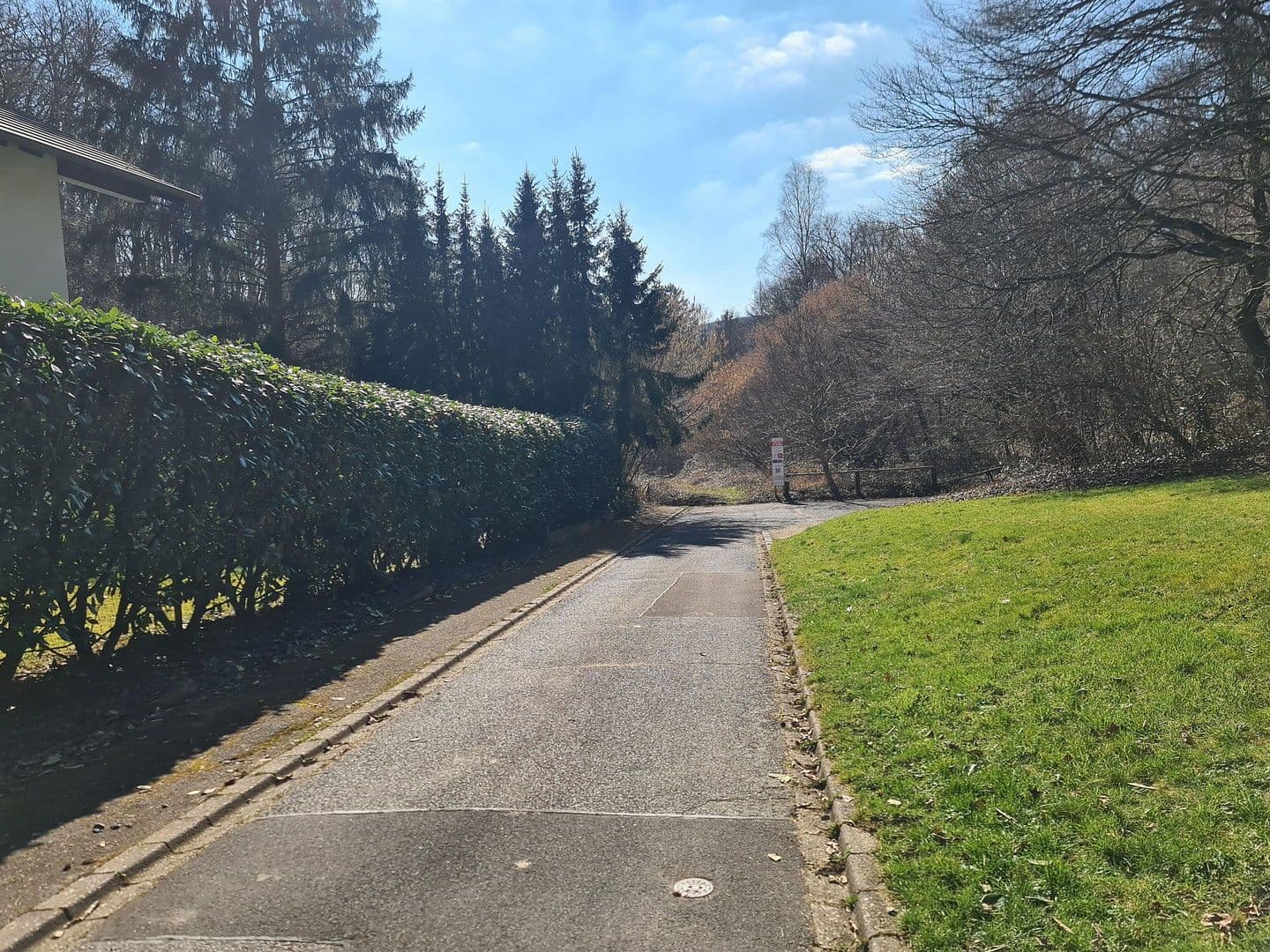 Predaj pozemku 8.326 m², Wiesengrund, Waldesch, Porýnie-Falcko Predaj pozemku 8.326 m², Wiesengrund, Waldesch, Porýnie-Falcko