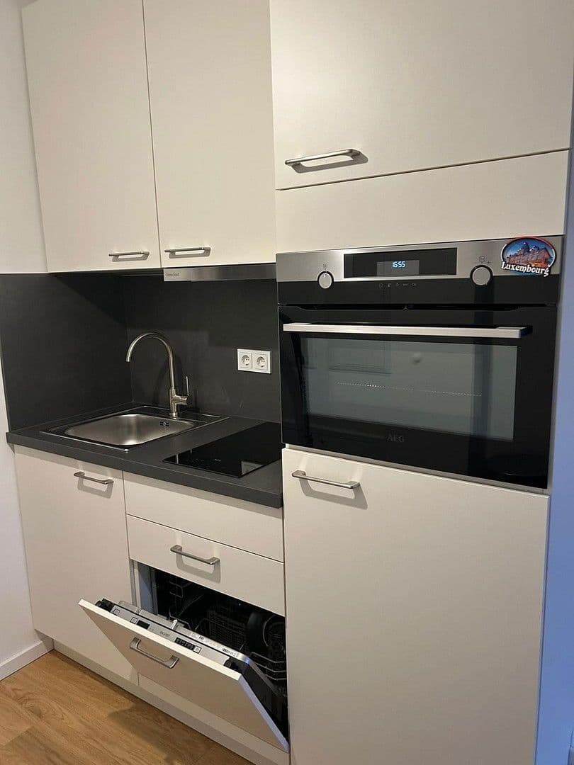 Prenájom bytu 1-izbový 23 m², Comeniusstrasse 22, Leipzig, Sasko Prenájom bytu 1-izbový 23 m², Comeniusstrasse 22, Leipzig, Sasko