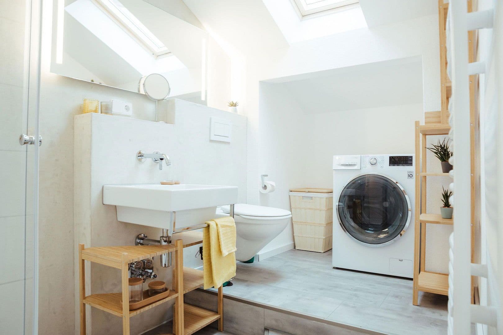 Prenájom bytu 3-izbový 70 m², Kehlhofstr. 19, Büsingen am Hochrhein, Bádensko-Wurttembersko Prenájom bytu 3-izbový 70 m², Kehlhofstr. 19, Büsingen am Hochrhein, Bádensko-Wurttembersko