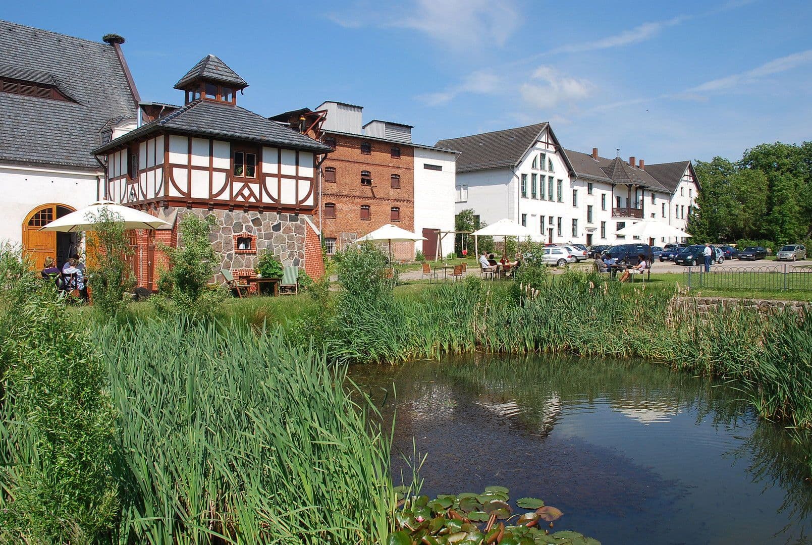 Predaj nebytového priestoru 50.000 m², Klocksin, Meklenbursko-Predpomoransko Predaj nebytového priestoru 50.000 m², Klocksin, Meklenbursko-Predpomoransko