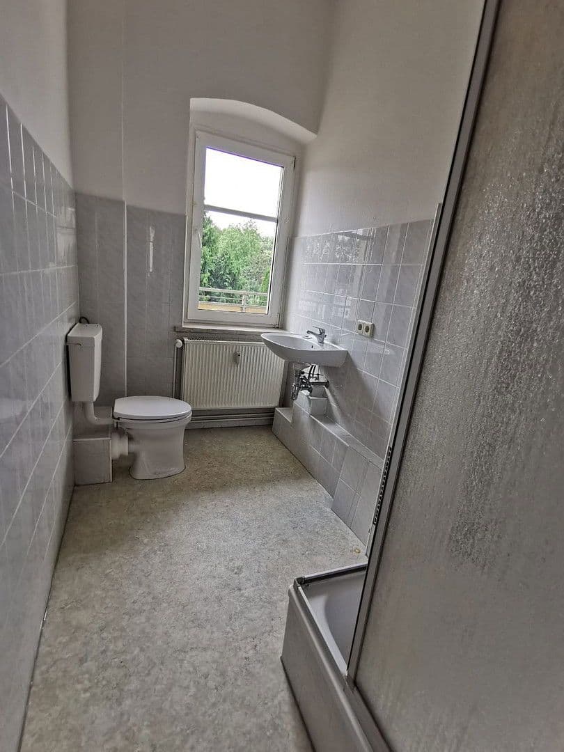 Prenájom bytu 1-izbový 38 m², Leipziger Vorstadt 18, Pegau, Sasko Prenájom bytu 1-izbový 38 m², Leipziger Vorstadt 18, Pegau, Sasko