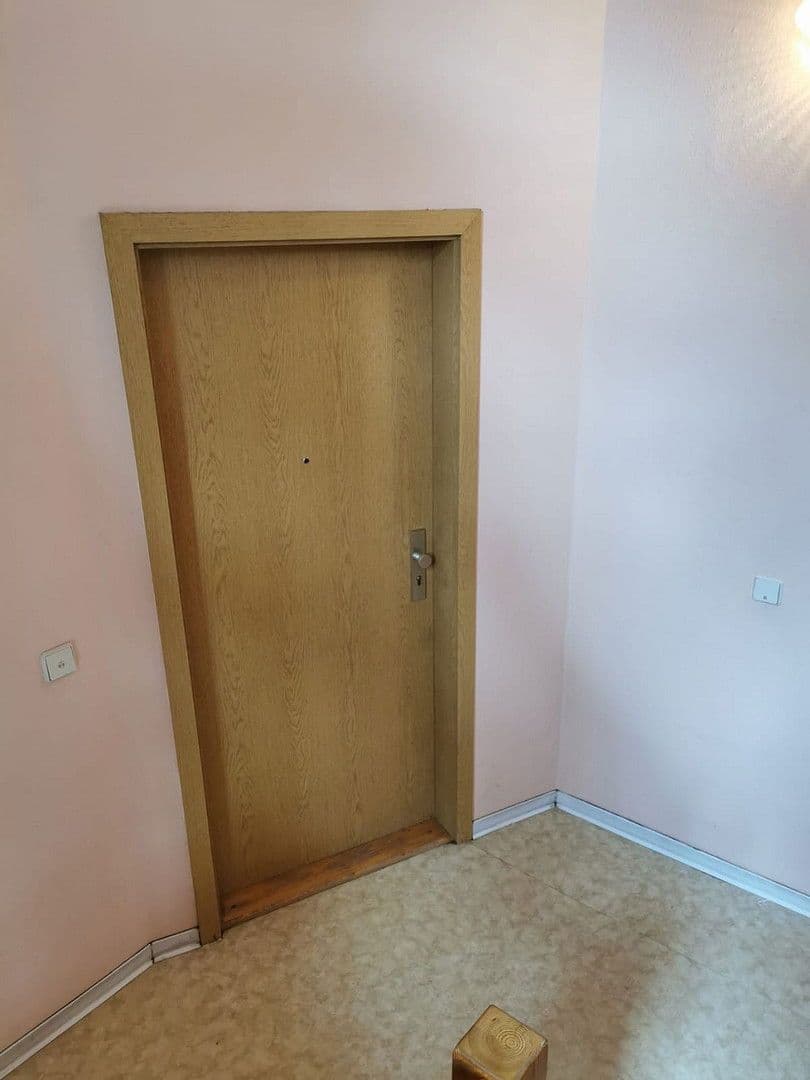 Prenájom bytu 1-izbový 38 m², Leipziger Vorstadt 18, Pegau, Sasko Prenájom bytu 1-izbový 38 m², Leipziger Vorstadt 18, Pegau, Sasko