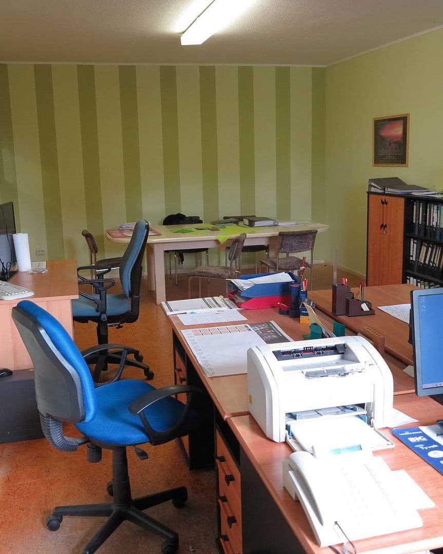 Predaj domu 6.000 m², pozemek 6.000 m², Malchin, Meklenbursko-Predpomoransko Predaj domu 6.000 m², pozemek 6.000 m², Malchin, Meklenbursko-Predpomoransko