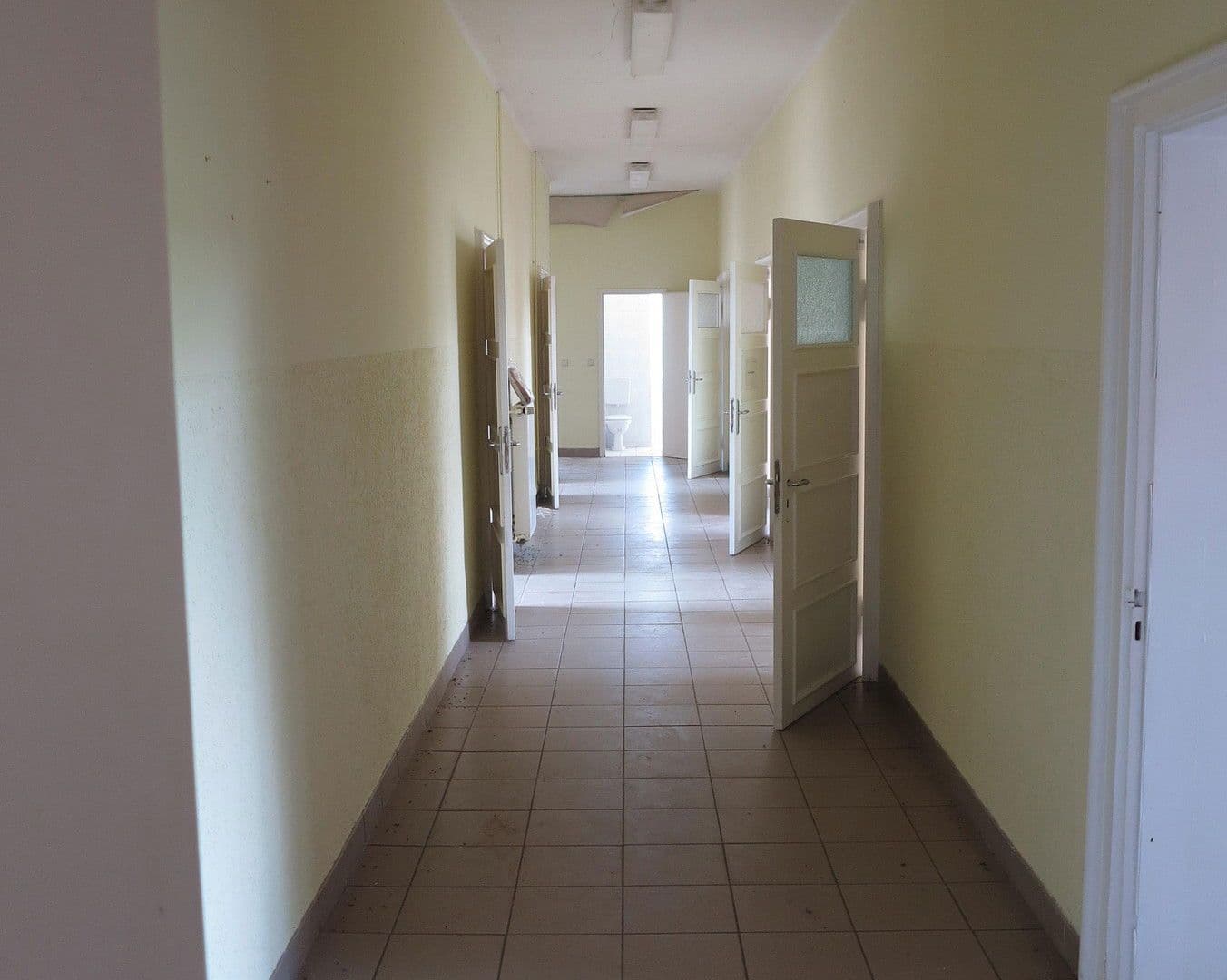 Predaj domu 6.000 m², pozemek 6.000 m², Malchin, Meklenbursko-Predpomoransko Predaj domu 6.000 m², pozemek 6.000 m², Malchin, Meklenbursko-Predpomoransko