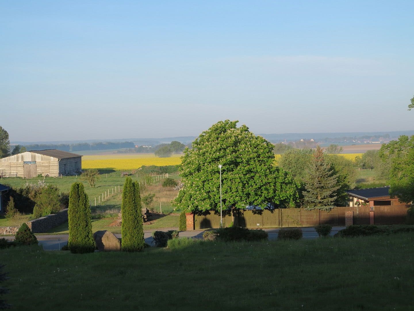 Predaj domu 3.600 m², pozemek 8.126 m², Zettemin, Meklenbursko-Predpomoransko Predaj domu 3.600 m², pozemek 8.126 m², Zettemin, Meklenbursko-Predpomoransko