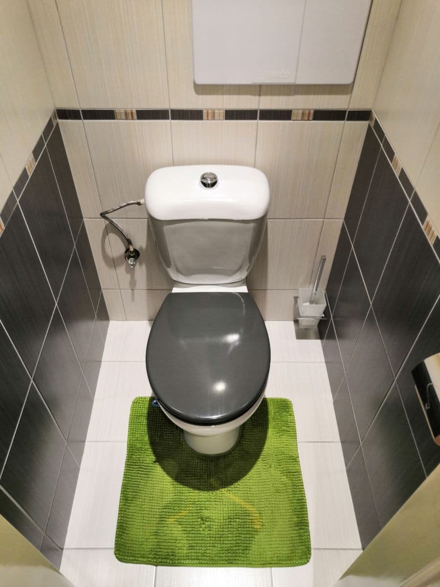 Prenájom bytu 3-izbový 63 m², Ukrajinská, Ostrava, Moravskoslezský kraj Prenájom bytu 3-izbový 63 m², Ukrajinská, Ostrava, Moravskoslezský kraj