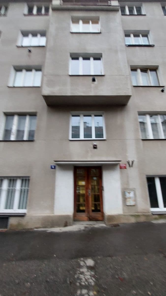 Prenájom bytu 1-izbový 21 m², Koulova, Praha, Praha Prenájom bytu 1-izbový 21 m², Koulova, Praha, Praha