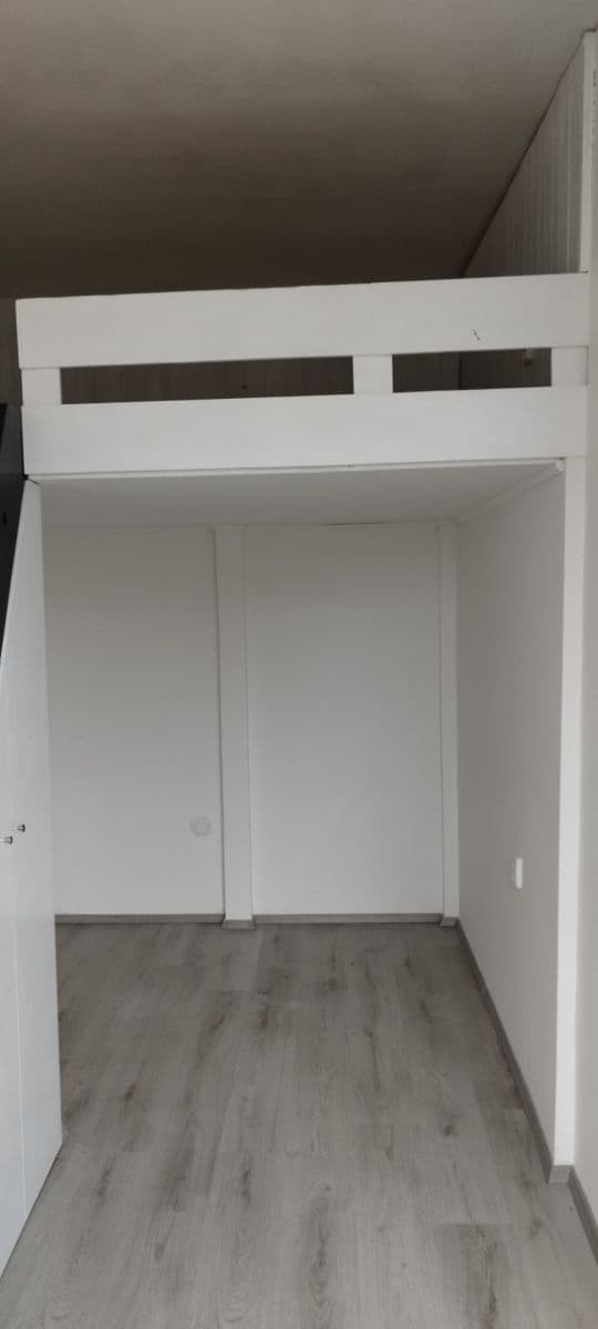 Prenájom bytu 2-izbový 67 m², Obora, Vlašim, Středočeský kraj Prenájom bytu 2-izbový 67 m², Obora, Vlašim, Středočeský kraj