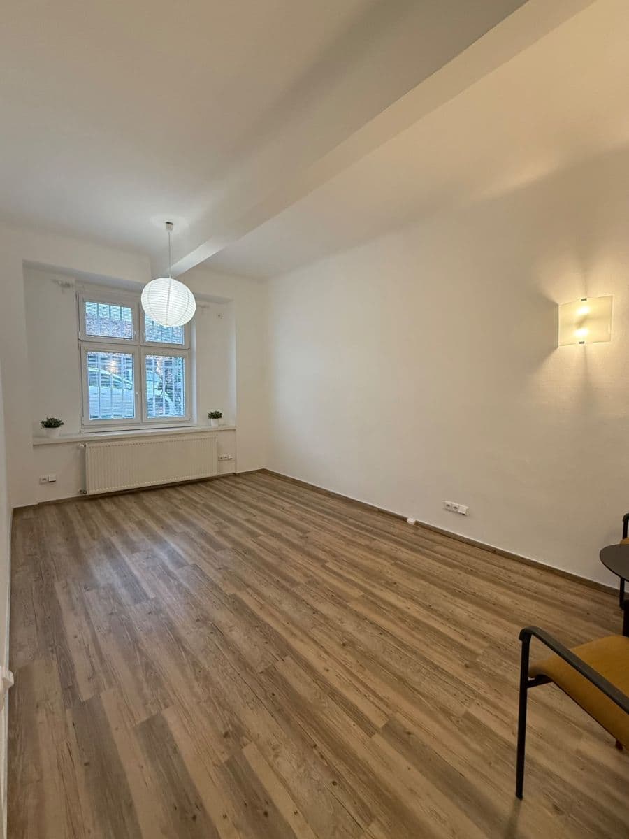 Prenájom bytu 2-izbový 47 m², Na Folimance, Praha, Praha Prenájom bytu 2-izbový 47 m², Na Folimance, Praha, Praha