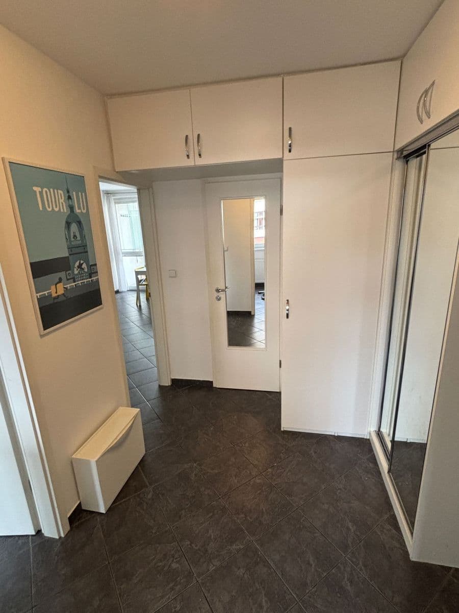 Prenájom bytu 3-izbový 65 m², José Martího, Praha, Praha Prenájom bytu 3-izbový 65 m², José Martího, Praha, Praha