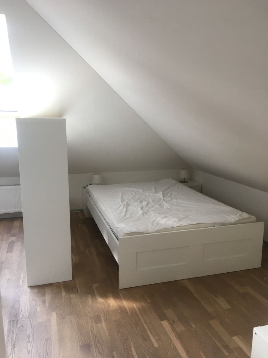 Predaj bytu 1-izbový 58 m², Velvarská, Praha, Praha Predaj bytu 1-izbový 58 m², Velvarská, Praha, Praha